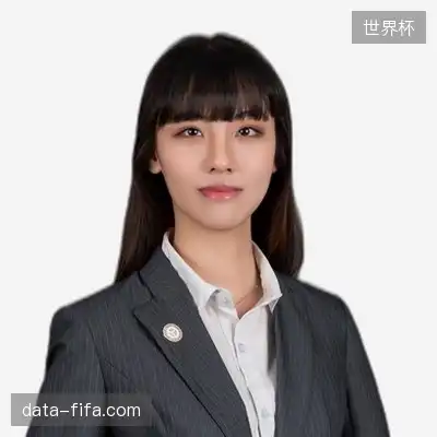袁成云